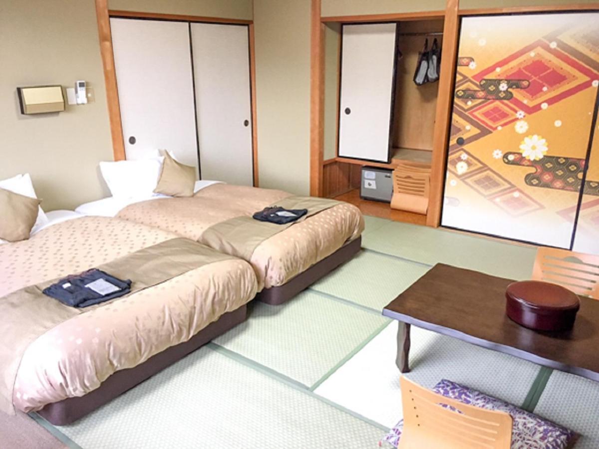 Livemax Resort Kaga Yamashiro Exterior foto