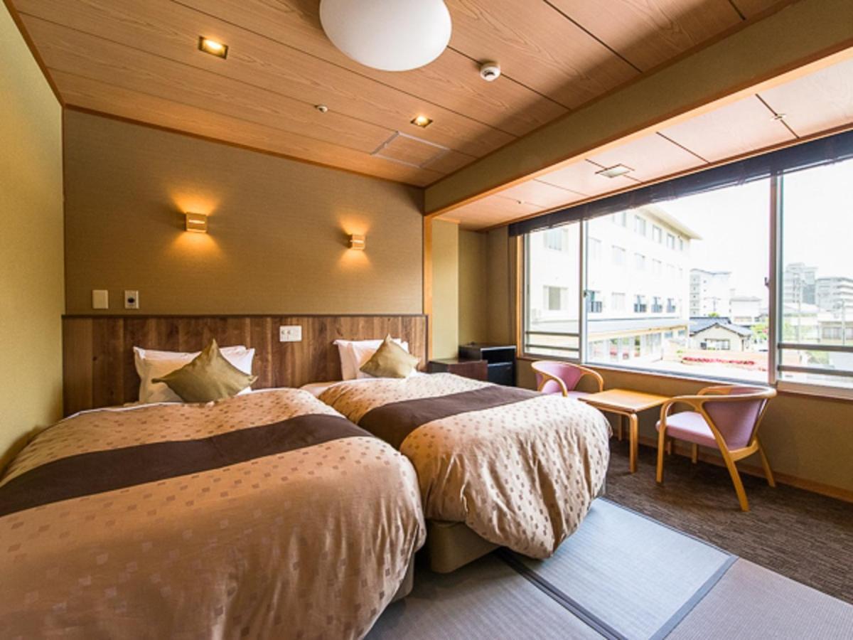 Livemax Resort Kaga Yamashiro Exterior foto